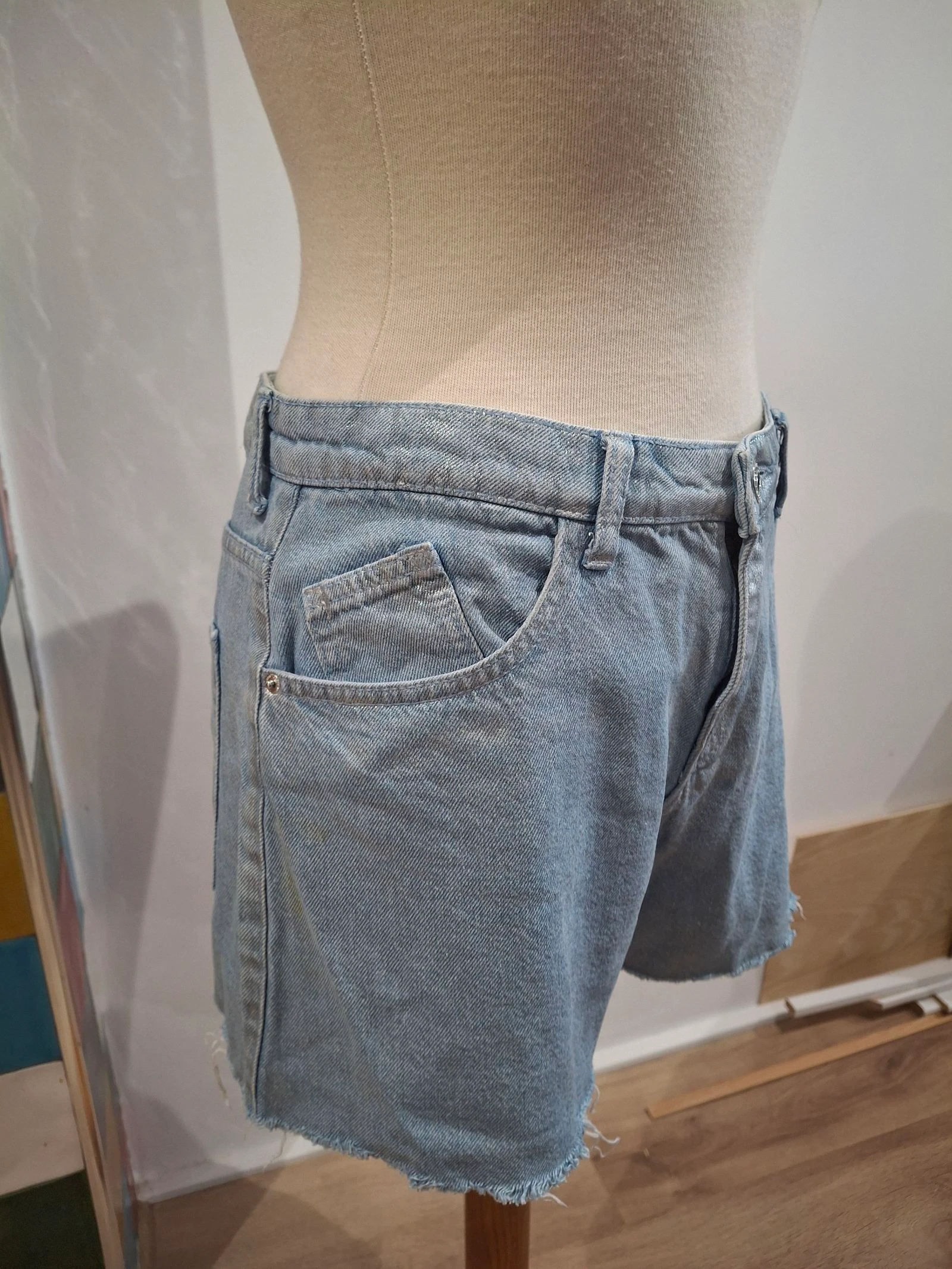 Calça jeans curta M-L – photo 3